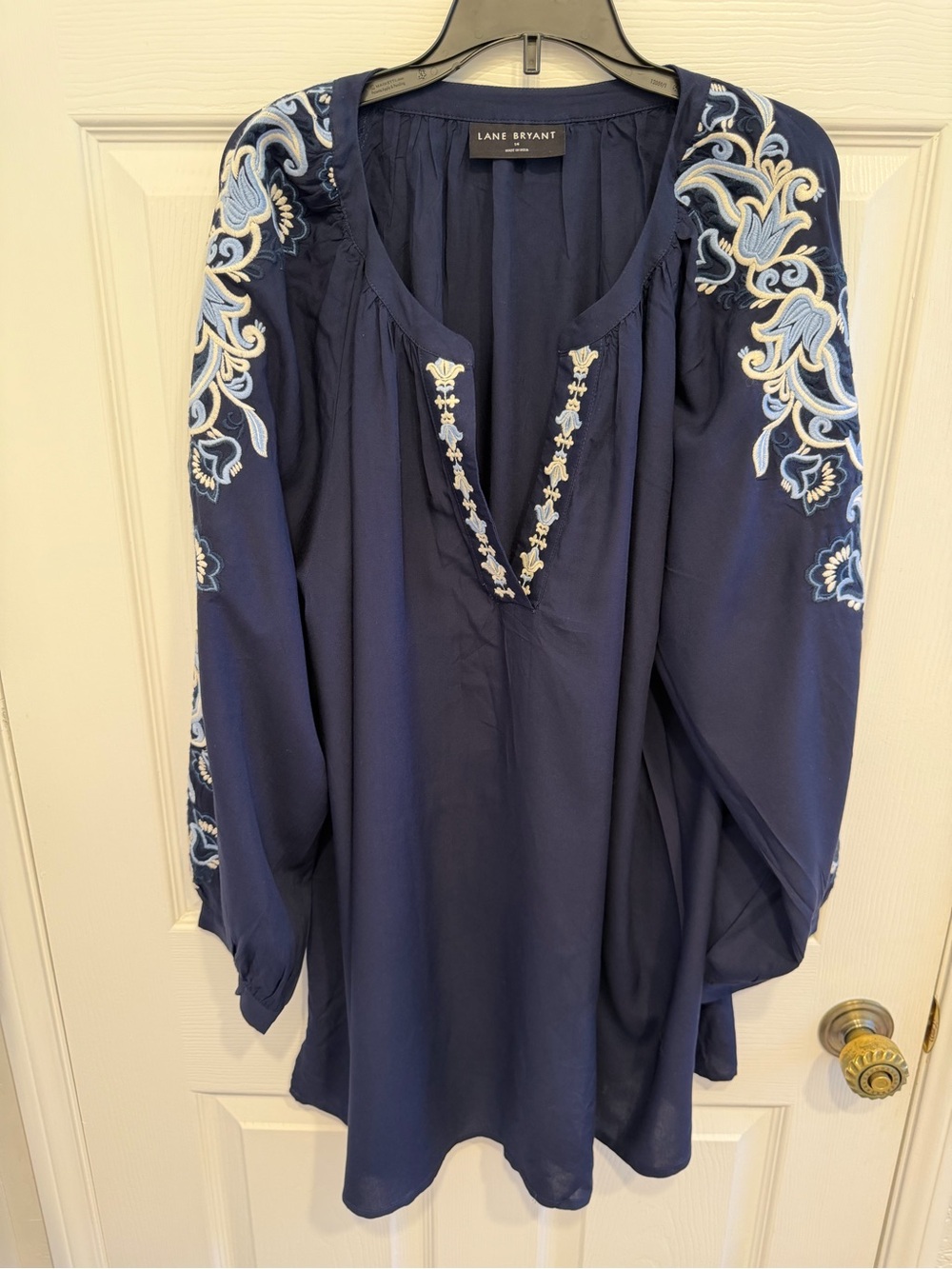 Lane Bryant Navy Blue Embroidered Sleeve Blouse size 14